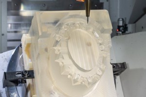 光学グレードの透明プラスチック表面の CNC 加工をマスターする 