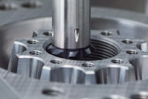ねじ切り加工をマスターする:熟練した CNC ねじ切り技術とベスト プラクティス 