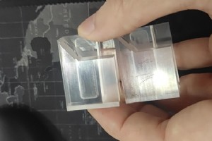 CNC フライス加工における表面欠陥の除去:品質とパフォーマンスの向上 