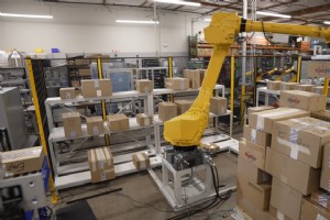 Revolutionizing Warehouse Automation: AI & 3D Vision Empower Robots to Master Mixed Palletizing
