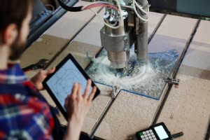 CNC 加工コストの理解:時間当たりの料金の説明 