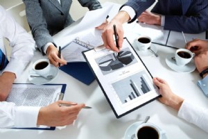 収益性の高いレーザー切断ビジネスの立ち上げ:ステップバイステップ ガイド 