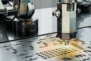 CNC とレーザー カッター:速度、コスト、品質を考慮して適切なツールを選択する 