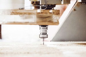 CNC ルーターの理解:定義、機能、および利点 