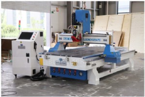 1325 ATC CNC ルーターがブリスベンに納入 – 高精度、信頼できるサービス 