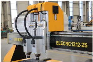 1212 ダブルスピンドル CNC ルーター:米国への迅速な配送 