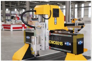 信頼性の高い Mini 6015 木材用 3 軸 CNC マシン – オーストラリアに出荷中 