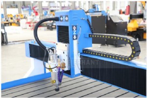 高精度 1212 Mini 4×4 Wood Router がインドネシアのジャカルタに納入 