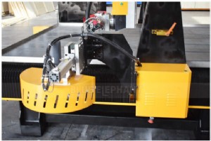 Carousel 2030 ATC 4 軸 CNC 木彫りマシン (回転ツール付き) – イスラエルに納入 