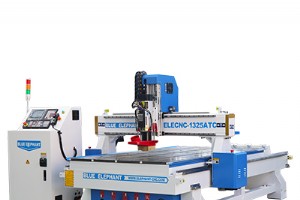 木材、プラスチック、アクリル切断用のベストセラー CNC ルーター設計 