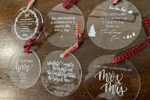 クリエイティブな起業家向けの収益性の高いアクリル レーザー カット プロジェクト 