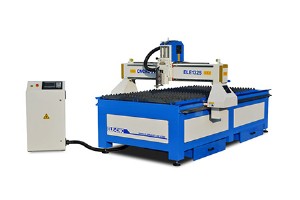 CNC 対 レーザー切断:最適な金属切断技術の選択 