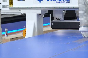 利益を増やすためのキャビネット製作戦略トップ 2 