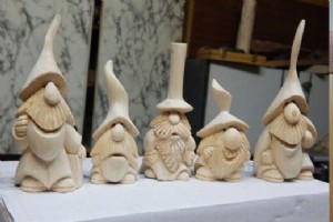 初心者向けの木彫りプロジェクト トップ 10:実践ガイド 