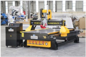 1325 ATC CNC木材彫刻機がスイスのバーゼルに納入 