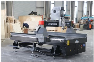 Blue Elephant CNC Machinery:Hochwertige 4’×8’ Holz-CNC-Maschine – erschwinglich, zuverlässig und nach Frankreich geliefert 