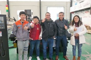 オランダの家具メーカーが4x8 ATC木工機械を注文 