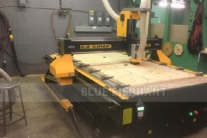 カナダの顧客が本物の 1530 CNC ウッドマシンの購入体験を共有 