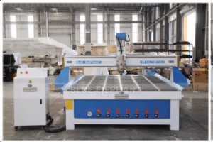 大型 2030 CNC ルーター マシンがブラチスラバに到着 – Blue Elephant CNC からの信頼性の高い輸出 