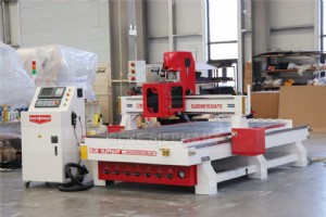 1530 ATC CNC 家具用木材切断機 – バンクーバーへ確実に配送 