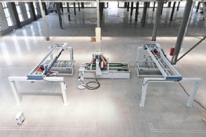 自動化された 4 面ドアエッジ切断機 – 高速、正確、全自動のロード/アンロード 