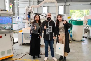 サウジアラビアのクライアントが高級CNC家具生産ラインで中国と提携 