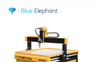 マレーシアの顧客が製品の品質を保証するためにブルーエレファントのCNC工場を検査 