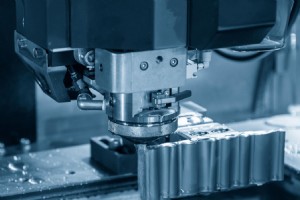 オーバーモールディングとインサート成形:複雑な部品に適切な技術を選択する 