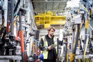 设备维护：定义、主要优点和实践示例 