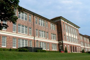 Optimieren Sie die Sommerwartung in Schulen mit CMMS 