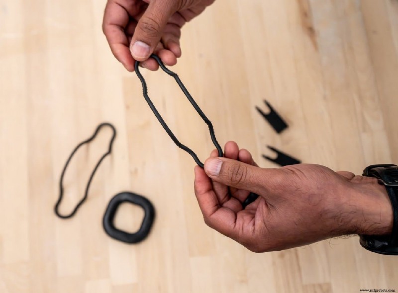 Resina flexible 80A V2:elastómeros superiores impresos en 3D que combinan con uretanos fundidos 