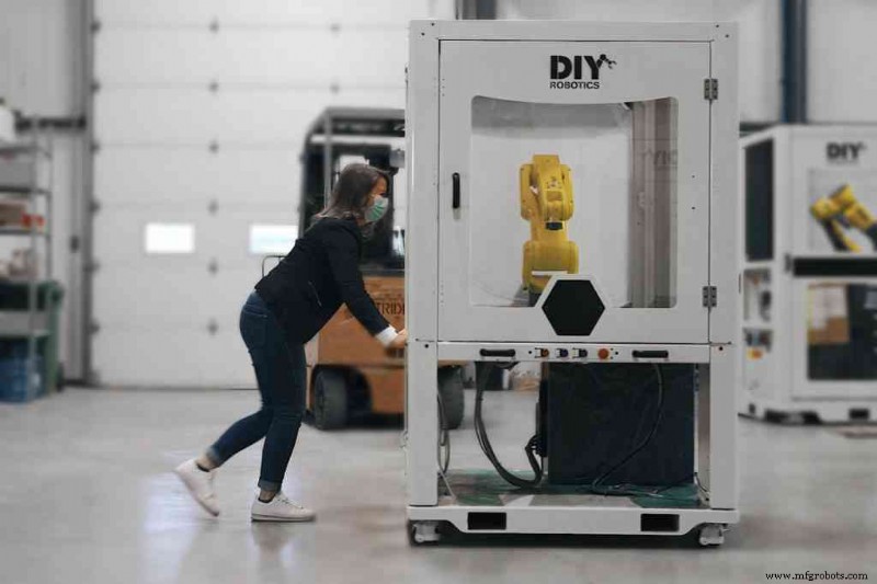 車輪付きモバイル ロボット セルが製造の柔軟性と効率性を促進する理由