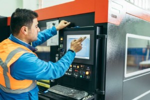 Maîtriser l opération machine CNC : Du débutant au pro