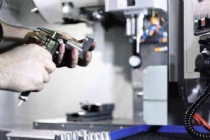 Cómo funciona el mecanizado CNC: La guía definitiva para manufactura de precisión