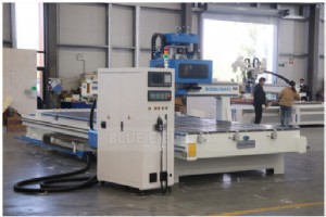 Enrutador CNC ATC 2160 mm con cabezal agregado y taladro 9+4 entregado a Surabaya – Ideal para producción de muebles y gabinetes