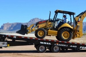 Sicherer Transport schwerer Baumaschinen:Best Practices von Experten 