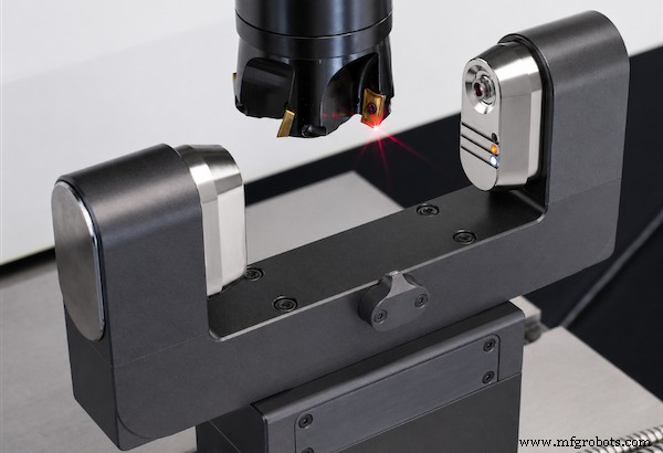 Predefinidor de ferramenta versus configurador de ferramenta a laser:aproveitando ambos para precisão CNC 