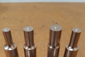 Präzisions-Stempel- & Matrizensets für landwirtschaftliche Tanker & Anhänger – Gunna Engineering