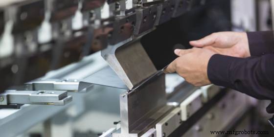 Fabricação de chapas metálicas:processos, técnicas e aplicações industriais 
